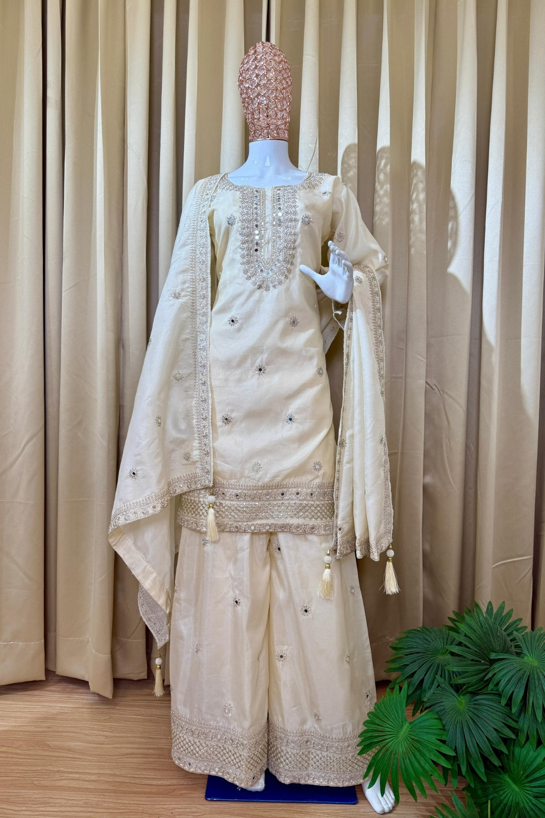 Premium Festive Kurti-Plazzo-Dupatta Set – Embroidered Simmer Fabric with Real Mirror Work