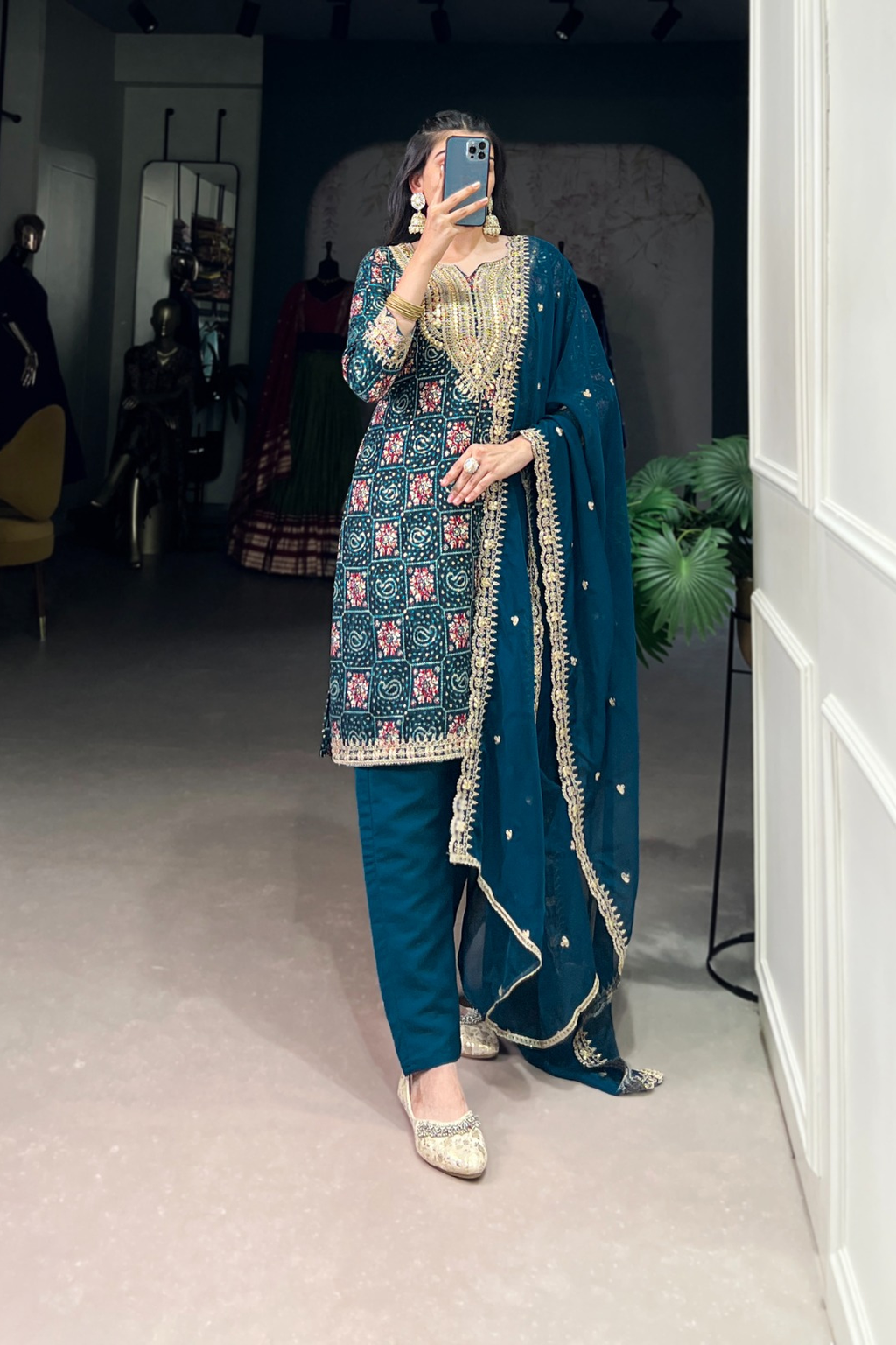 Teal Elegance – Printed Rayon Top, Roman Silk Bottom & Embroidered Organza Dupatta Set