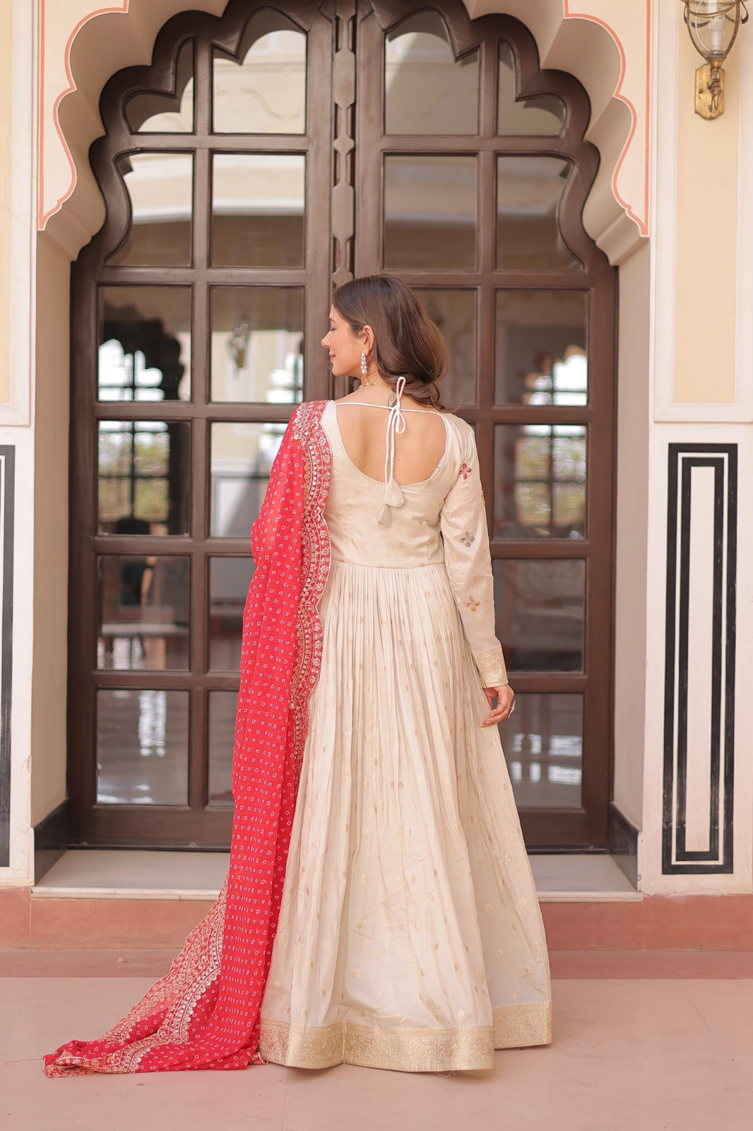 Luxury Gown & Dupatta Set – Wedding & Party Wear