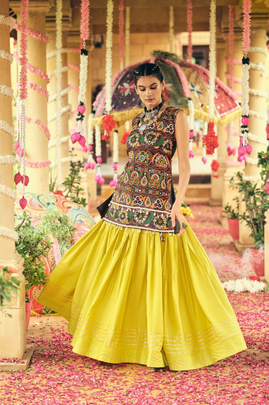 Desi Pardesi Creations – Exclusive Real Modeling Lehenga Choli Set