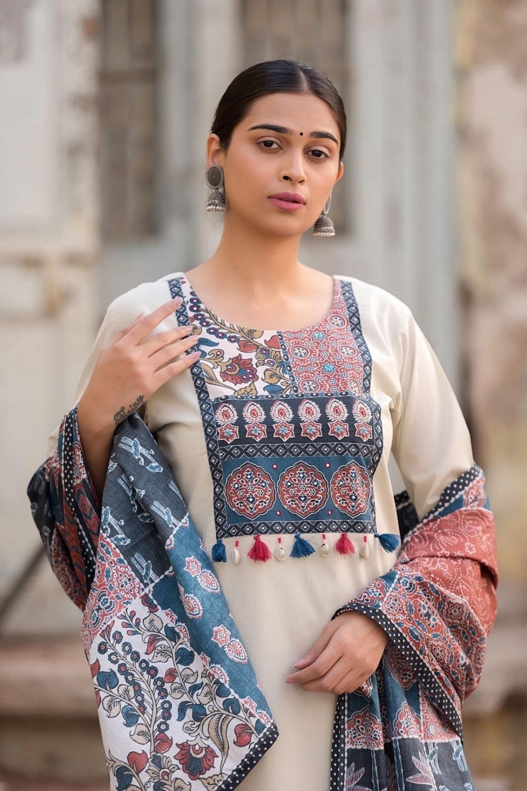 Designer Exclusive Roman Silk Suit Set