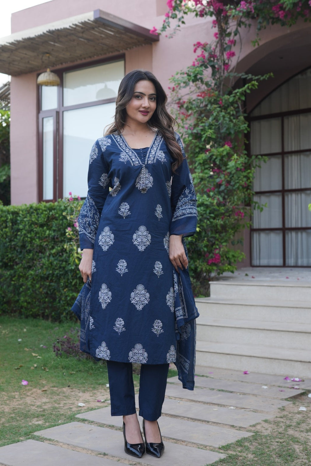 Navy Blue Embroidered Ethnic Set – Kurta, Pant & Dupatta