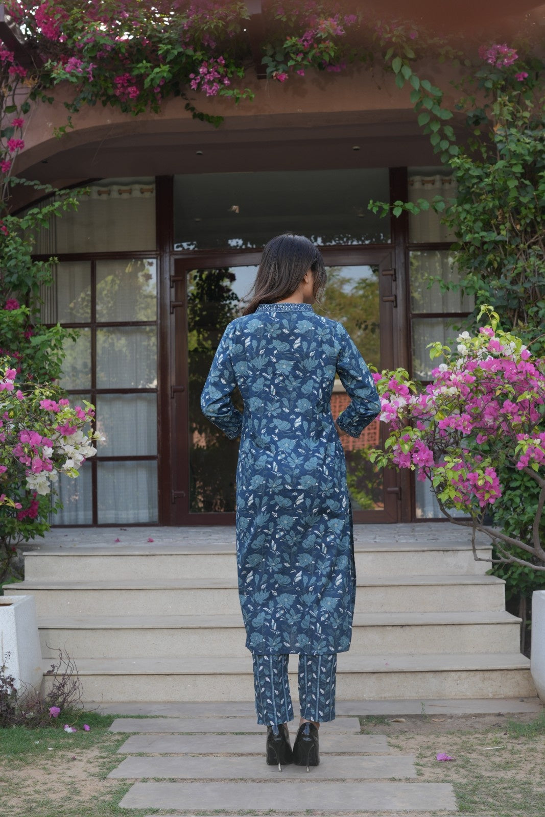 Deep Blue Floral Ethnic Set – Kurta, Pant & Dupatta