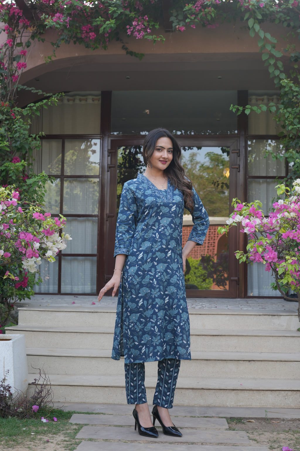 Deep Blue Floral Ethnic Set – Kurta, Pant & Dupatta