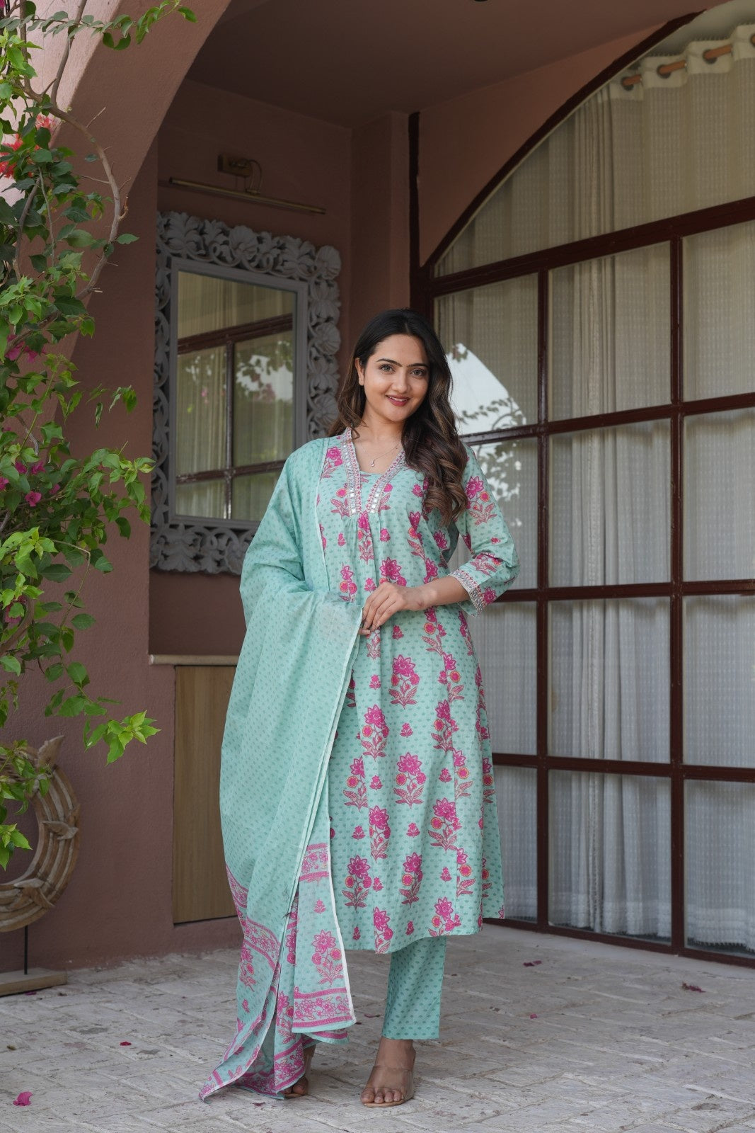 Mint Green Floral Ethnic Set – Kurta, Pant & Dupatta