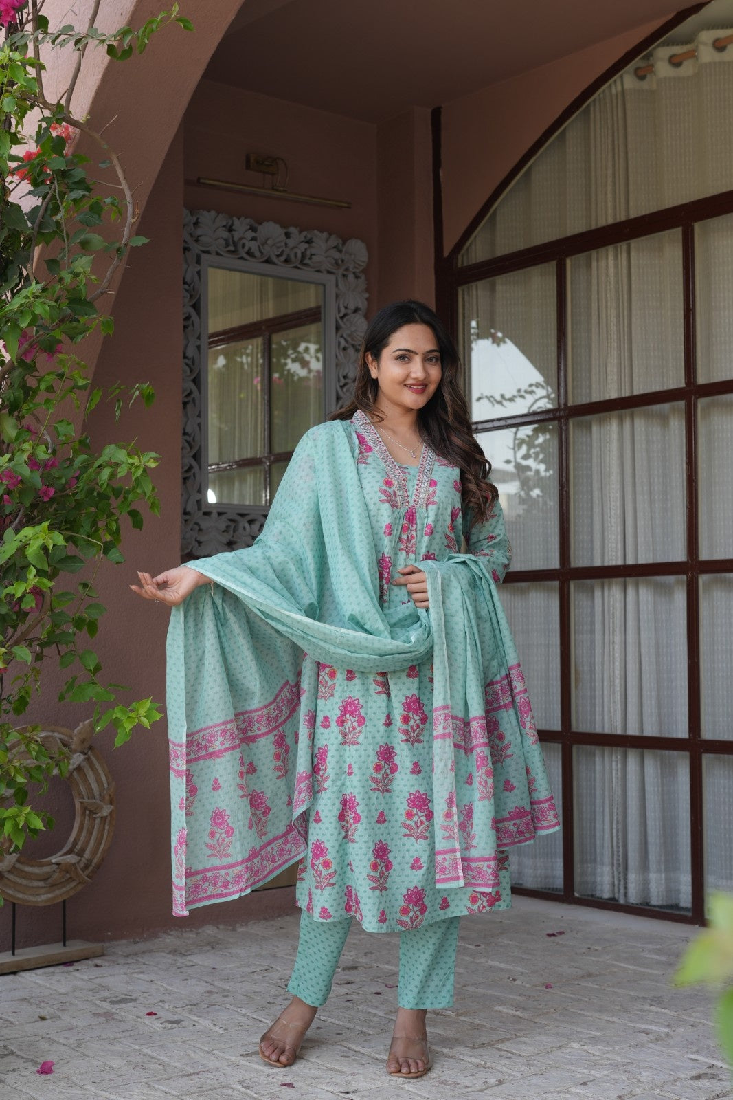 Mint Green Floral Ethnic Set – Kurta, Pant & Dupatta