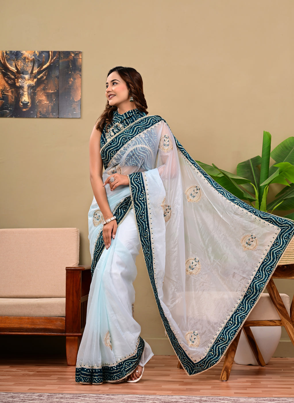 Full Saree Of Heavy quality  Tissue silk