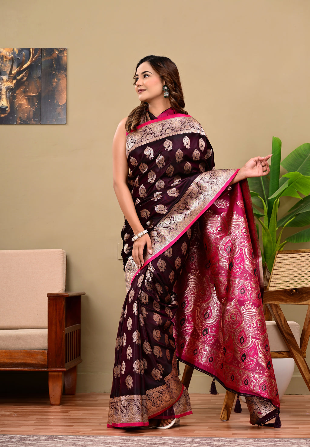 Full Saree Of Heavy quality  Banarasi silk