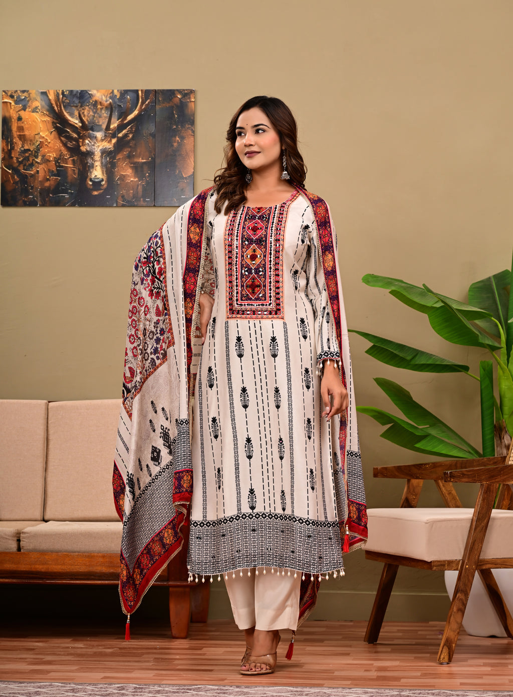 Mul Chanderi Pearl Work Suit Set