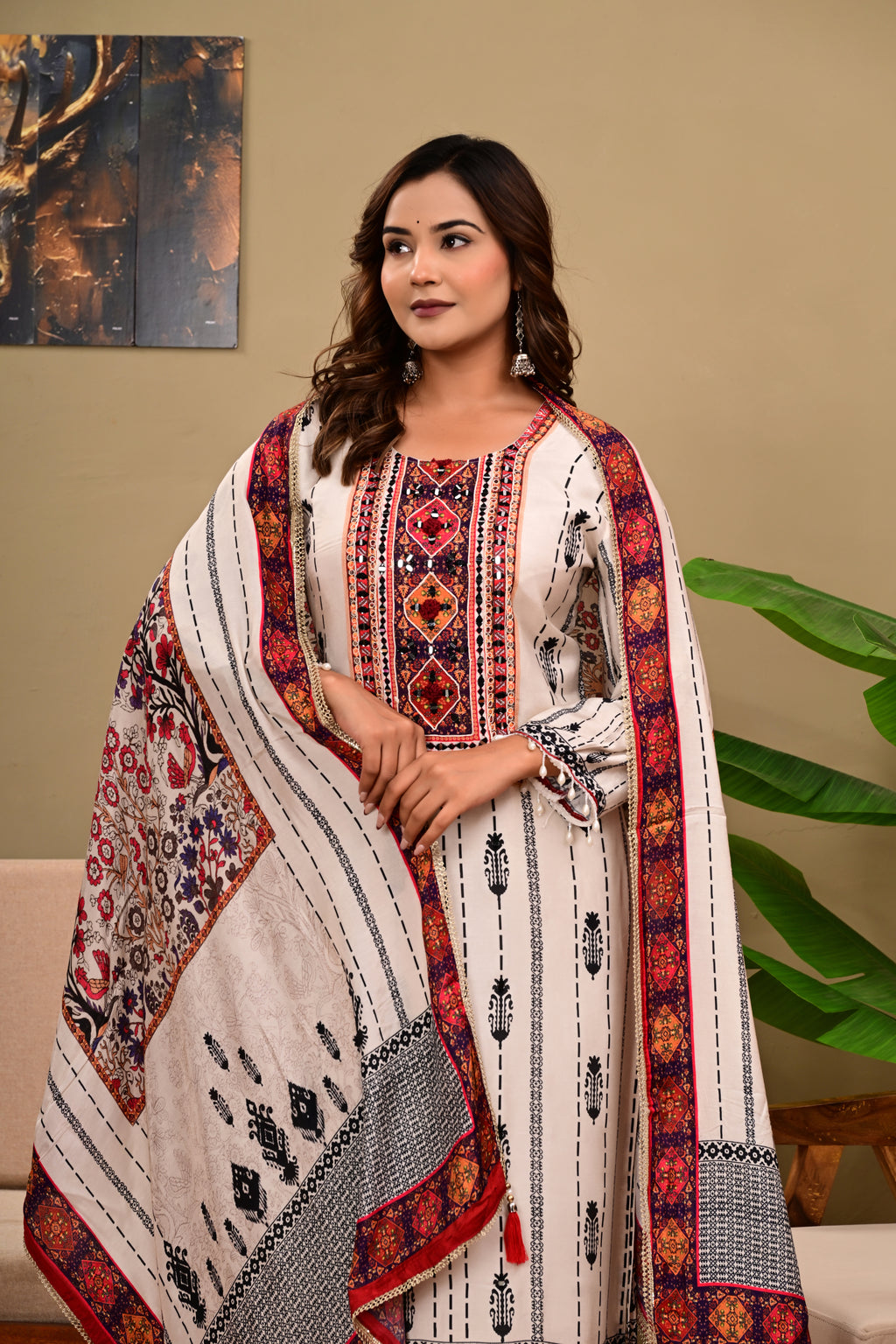 Mul Chanderi Pearl Work Suit Set