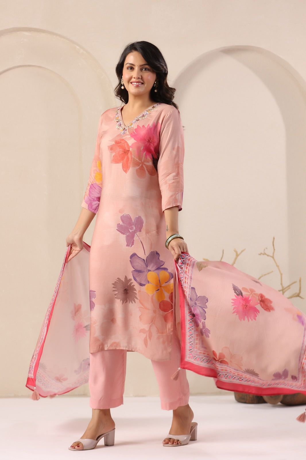 Elegant Peach Muslin 3-Piece Pant Set with Dupatta
