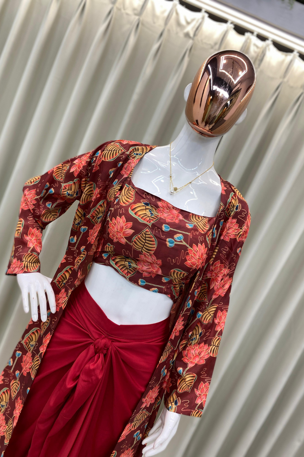 NEW Three-Piece Western Outfit for the Trendy Wedding Season