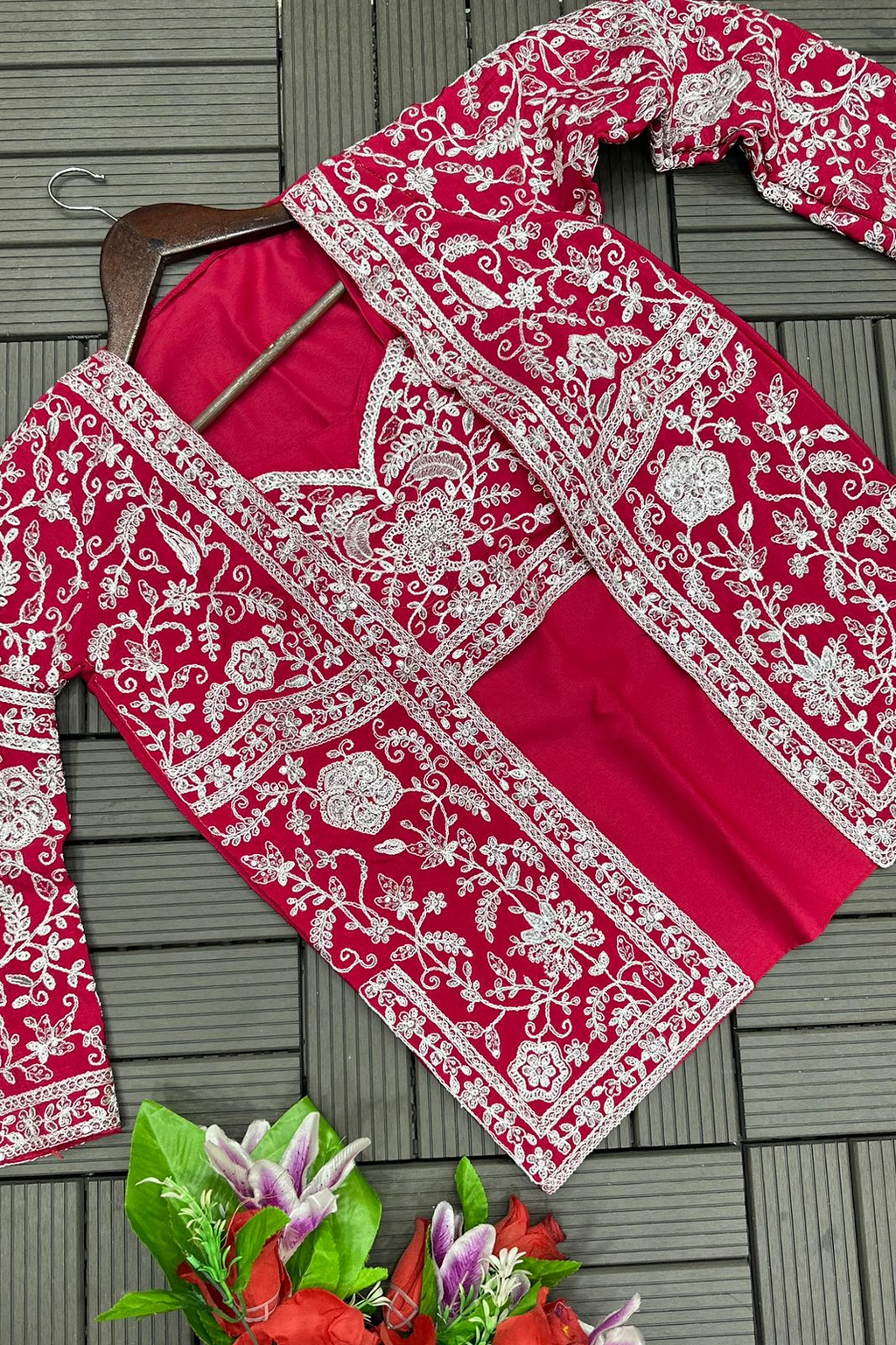 New Super Trending Party Wear Koti with Sarara