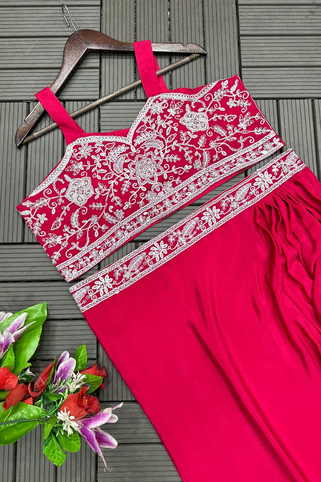 New Super Trending Party Wear Koti with Sarara